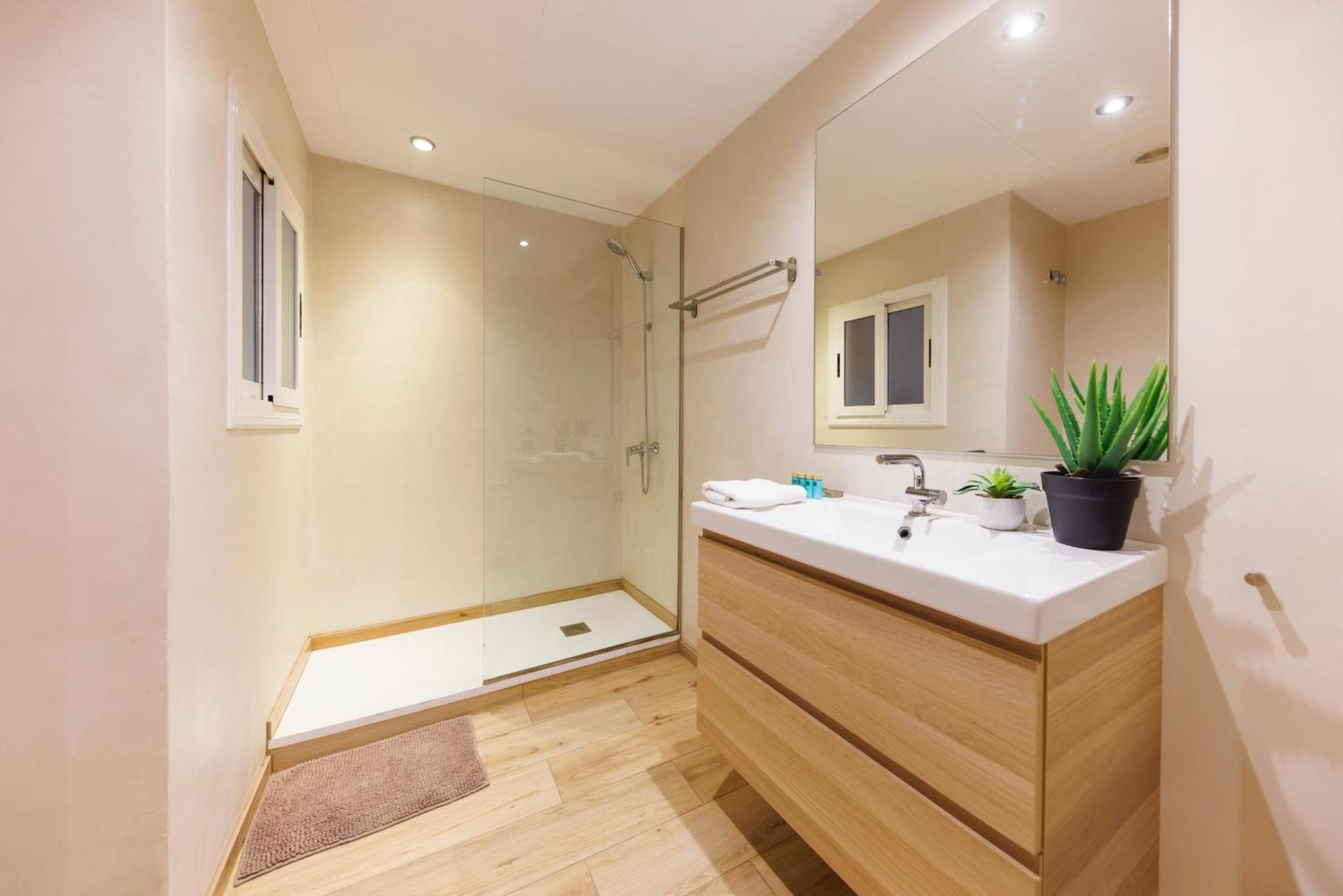 Bravissimo Apartaments Mora 4 Girona Zewnętrze zdjęcie